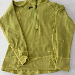 Patagonia Yellow Fleece quarter zip